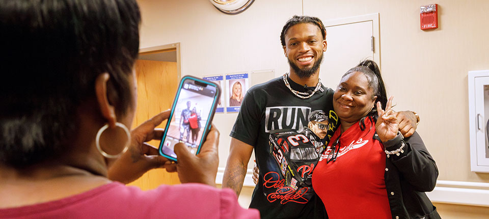 Heartfelt Help: How Support Networks Help People Heal