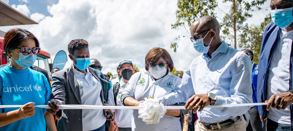 Collaboration Continues to Expand Access in Rwanda | Abbott Newsroom